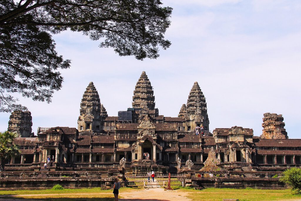 Angkor Wat – Antigua Ciudad Hidráulica con Tecnología Avanzada