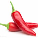 ¿Busca una solución picante para el dolor mientras estimula su corazón y su sistema inmunológico? Prueba la pimienta de cayena