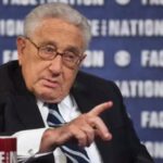 ¿Qué sabía Kissinger sobre los ovnis y los crop circles?