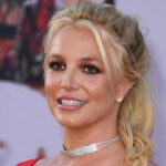 Britney Spears admite que son correctas las sospechas de los fans de que «algo está pasando»