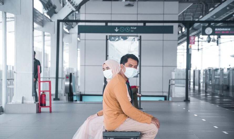 Responsable de sanidad británica dice que no hay pruebas de que las mascarillas hayan funcionado contra el Covid