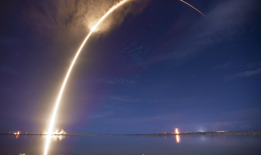 ‘Auroras SpaceX’: científicos alertan de agujeros rojos en la atmósfera abiertos por los propulsores de Musk
