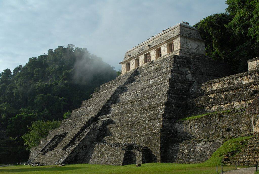 Los 10 secretos de los Mayas que siguen sorprendiendo al mundo