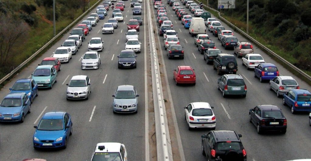 Alemania plantea prohibir el uso del coche durante el fin de semana para cumplir los objetivos climáticos